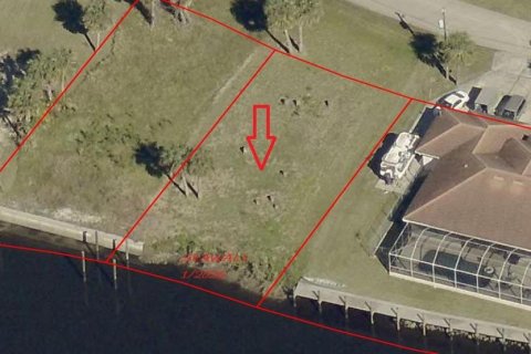 Land in Fort Myers, Florida № 2116783 - photo 9