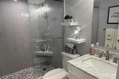 Снять в аренду кондоминиум в Сент-Пит-Бич, Флорида 7 комнат, 169.55м2, № 1899629 - фото 20