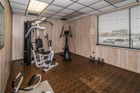 Condominio en alquiler en Saint Pete Beach, Florida, 3 dormitorios, 169.55 m2 № 1899629 - foto 29