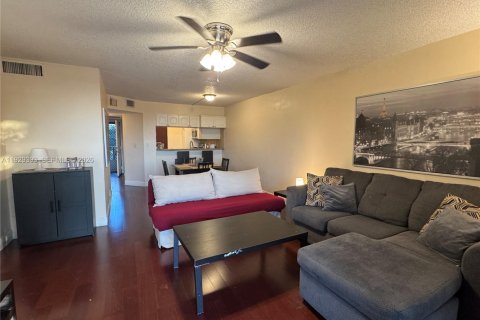 Copropriété à louer à Plantation, Floride: 2 chambres, 87.33 m2 № 1987655 - photo 23