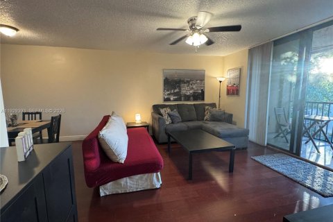 Copropriété à louer à Plantation, Floride: 2 chambres, 87.33 m2 № 1987655 - photo 21