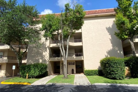 Copropriété à louer à Plantation, Floride: 2 chambres, 87.33 m2 № 1987655 - photo 2