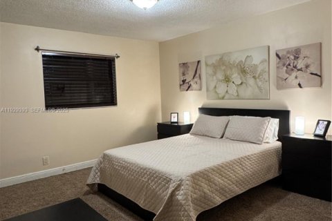 Copropriété à louer à Plantation, Floride: 2 chambres, 87.33 m2 № 1987655 - photo 18