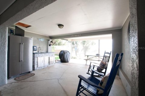 House in Lake Placid, Florida 3 bedrooms, 147.81 sq.m. № 1914165 - photo 10
