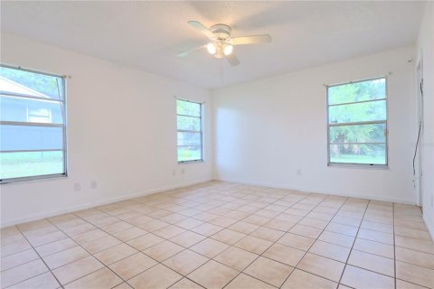House in Ocala, Florida 3 bedrooms, 146.04 sq.m. № 1810027 - photo 27