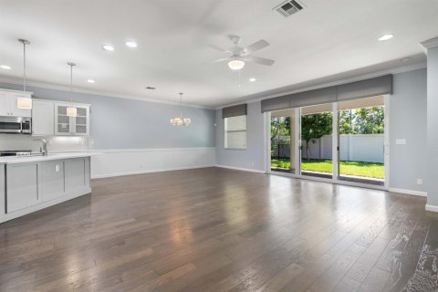 Villa ou maison à vendre à Jupiter, Floride: 4 chambres, 240.25 m2 № 2433960 - photo 7