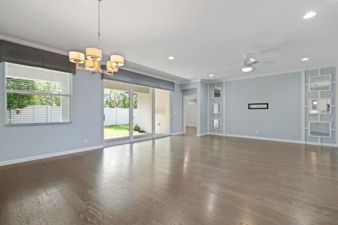 Villa ou maison à vendre à Jupiter, Floride: 4 chambres, 240.25 m2 № 2433960 - photo 16