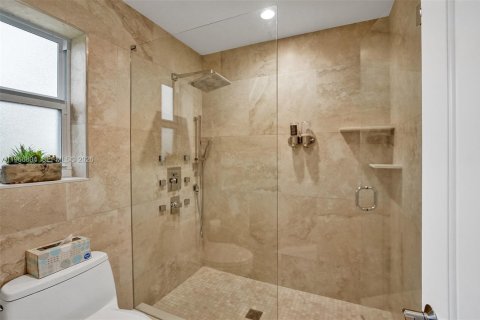 Casa en alquiler en Hollywood, Florida, 3 dormitorios, 184.23 m2 № 2028991 - foto 18