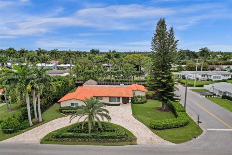 Casa en alquiler en Hollywood, Florida, 3 dormitorios, 184.23 m2 № 2028991 - foto 3