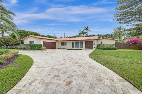 Casa en alquiler en Hollywood, Florida, 3 dormitorios, 184.23 m2 № 2028991 - foto 2