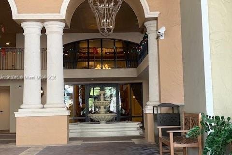 Copropriété à louer à Coral Gables, Floride: 2 chambres, 107.02 m2 № 1972959 - photo 2