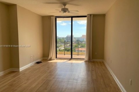 Copropriété à louer à Coral Gables, Floride: 2 chambres, 107.02 m2 № 1972959 - photo 4