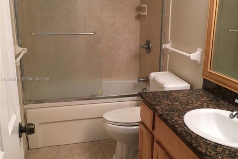 Copropriété à louer à Lauderhill, Floride: 2 chambres, 94.39 m2 № 2394687 - photo 11