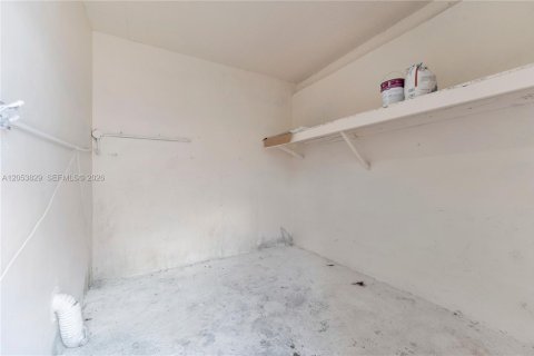 Immobilier commercial à vendre à Miami, Floride: 124.95 m2 № 2244065 - photo 25