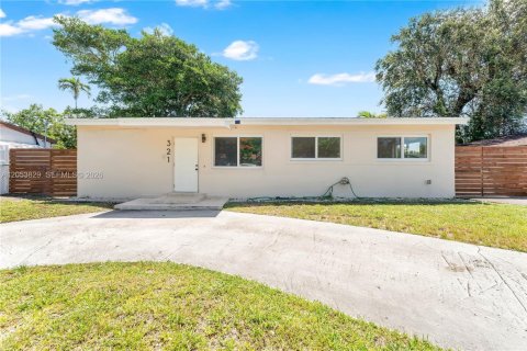 Immobilier commercial à vendre à Miami, Floride: 124.95 m2 № 2244065 - photo 2