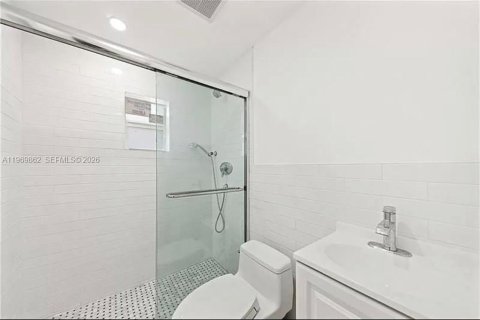 Casa en alquiler en Dania Beach, Florida, 2 dormitorios, 92.62 m2 № 2030681 - foto 5