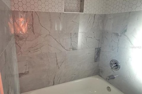 Casa en venta en Port Charlotte, Florida, 3 dormitorios, 163.69 m2 № 1508270 - foto 9
