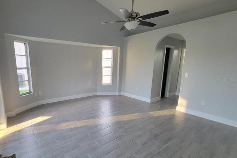 Casa en venta en Port Charlotte, Florida, 3 dormitorios, 163.69 m2 № 1508270 - foto 4