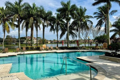 Copropriété à vendre à West Palm Beach, Floride: 2 chambres, 98.48 m2 № 2081320 - photo 17