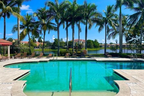 Copropriété à vendre à West Palm Beach, Floride: 2 chambres, 98.48 m2 № 2081320 - photo 20