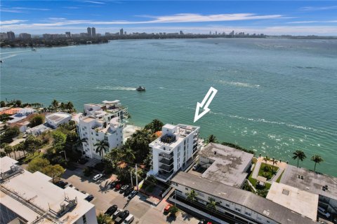 Condo in Miami Beach, Florida, 3 bedrooms  № 1864955 - photo 22