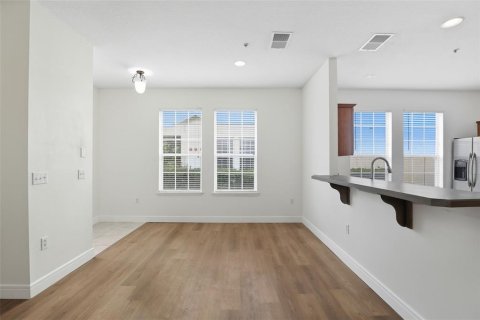 Condo in Saint Cloud, Florida, 3 bedrooms  № 1901925 - photo 14