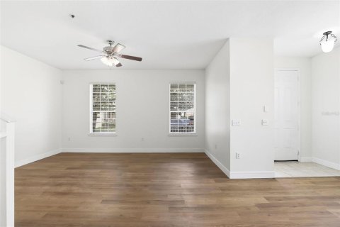 Condo in Saint Cloud, Florida, 3 bedrooms  № 1901925 - photo 12