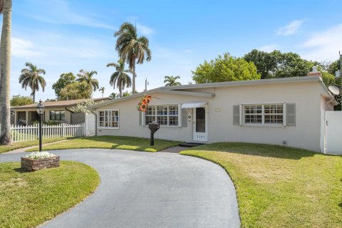 Villa ou maison à Hollywood, Floride 3 chambres, 160.35 m2 № 2303617