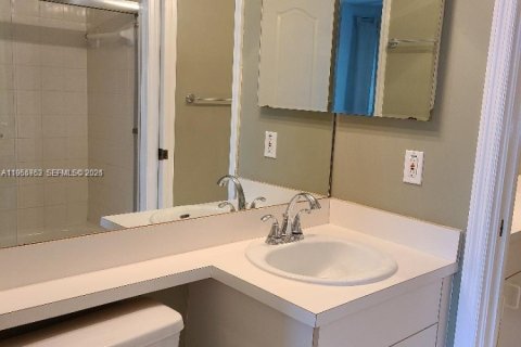 Copropriété à louer à Miami, Floride: 2 chambres, 88.26 m2 № 2024345 - photo 17