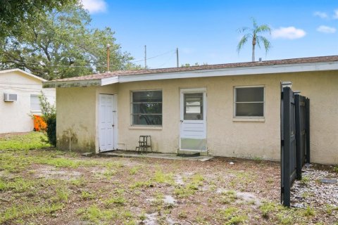 Immobilier commercial à vendre à Clearwater, Floride: 2 chambres, 93.55 m2 № 2387739 - photo 22
