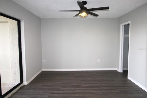 Condominio en alquiler en Bradenton, Florida, 2 dormitorios, 109.44 m2 № 1686776 - foto 13
