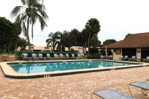 Condominio en alquiler en Bradenton, Florida, 2 dormitorios, 109.44 m2 № 1686776 - foto 18