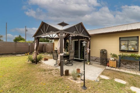 Villa ou maison à vendre à Lake City, Floride: 3 chambres, 151.62 m2 № 2423766 - photo 24