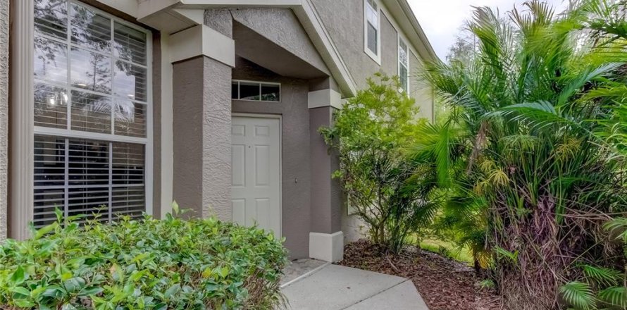 Adosado en Tampa, Florida 2 dormitorios, 156.35 m2 № 1903432