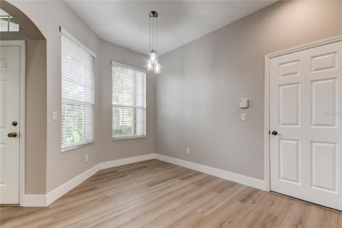 Adosado en alquiler en Tampa, Florida, 2 dormitorios, 156.35 m2 № 1903432 - foto 15