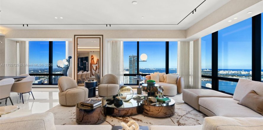 Condo à Miami, Floride, 4 chambres № 1985279