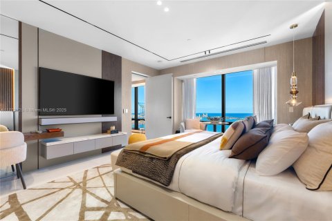 Copropriété à vendre à Miami, Floride: 4 chambres, 415.27 m2 № 1985279 - photo 25