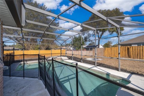 Villa ou maison à louer à Deltona, Floride: 3 chambres, 132.66 m2 № 2425571 - photo 26