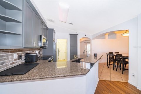 Villa ou maison à louer à Deltona, Floride: 3 chambres, 132.66 m2 № 2425571 - photo 15