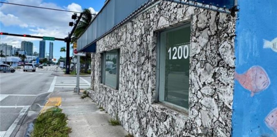Propiedad comercial en Fort Lauderdale, Florida № 1893403