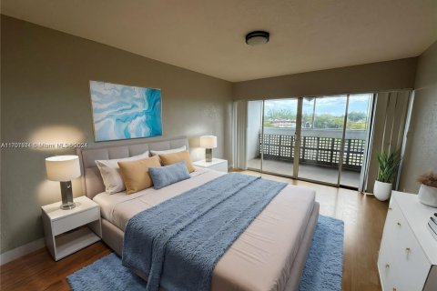 Condo in Lauderhill, Florida, 2 bedrooms  № 1460441 - photo 3