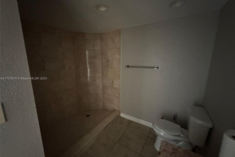 Condo in Lauderhill, Florida, 2 bedrooms  № 1460441 - photo 10