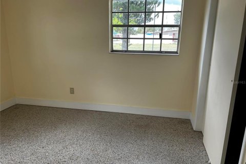 Casa en venta en Tampa, Florida, 4 dormitorios, 120.77 m2 № 1917088 - foto 6