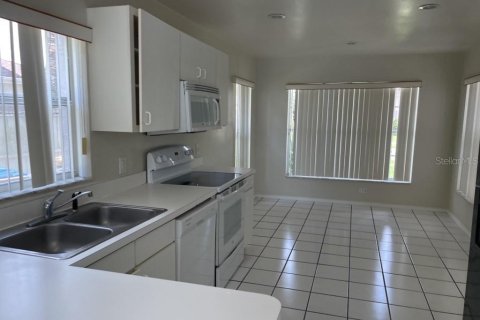 Casa en venta en Kissimmee, Florida, 4 dormitorios, 170.85 m2 № 1826833 - foto 6