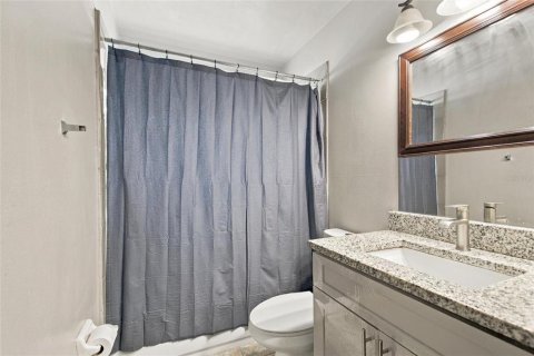 Villa ou maison à vendre à Kissimmee, Floride: 4 chambres, 136.01 m2 № 2410601 - photo 22