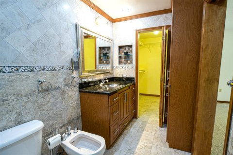 Touwnhouse à vendre à Miami, Floride: 3 chambres № 1962857 - photo 18