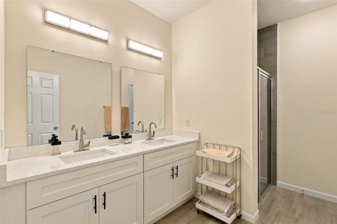 Casa en venta en Deltona, Florida, 4 dormitorios, 155.15 m2 № 2385578 - foto 20