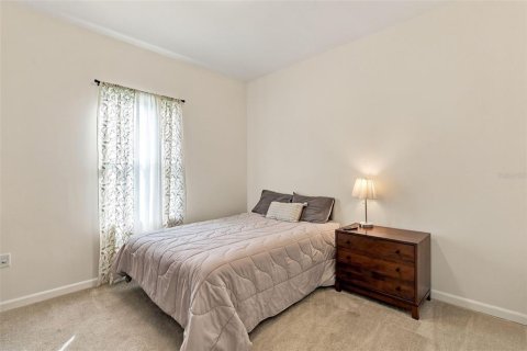 Casa en venta en Deltona, Florida, 4 dormitorios, 155.15 m2 № 2385578 - foto 25