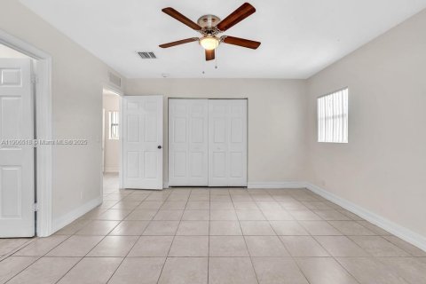 Touwnhouse à louer à Fort Lauderdale, Floride: 2 chambres, 116.13 m2 № 1957089 - photo 20