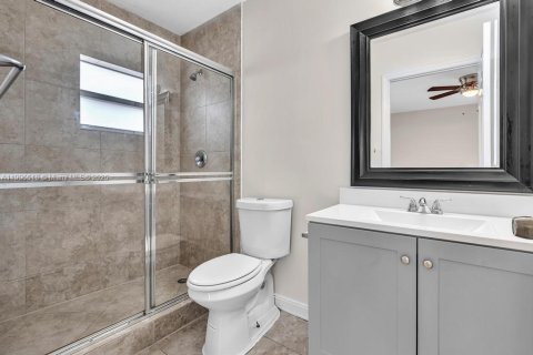 Touwnhouse à louer à Fort Lauderdale, Floride: 2 chambres, 116.13 m2 № 1957089 - photo 21
